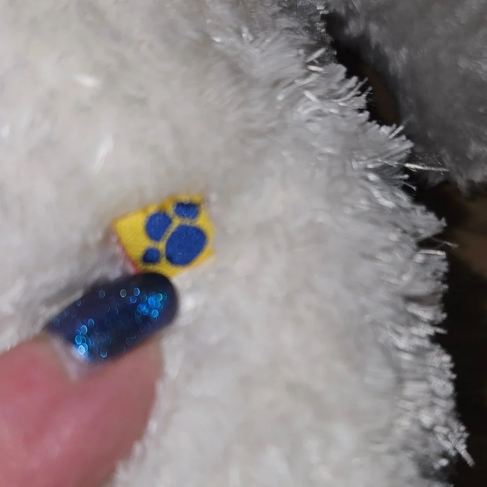 Build-A-Bear Workshop White Kitty Cat Plush Blue Eyes Pink Heart Shaggy Fur